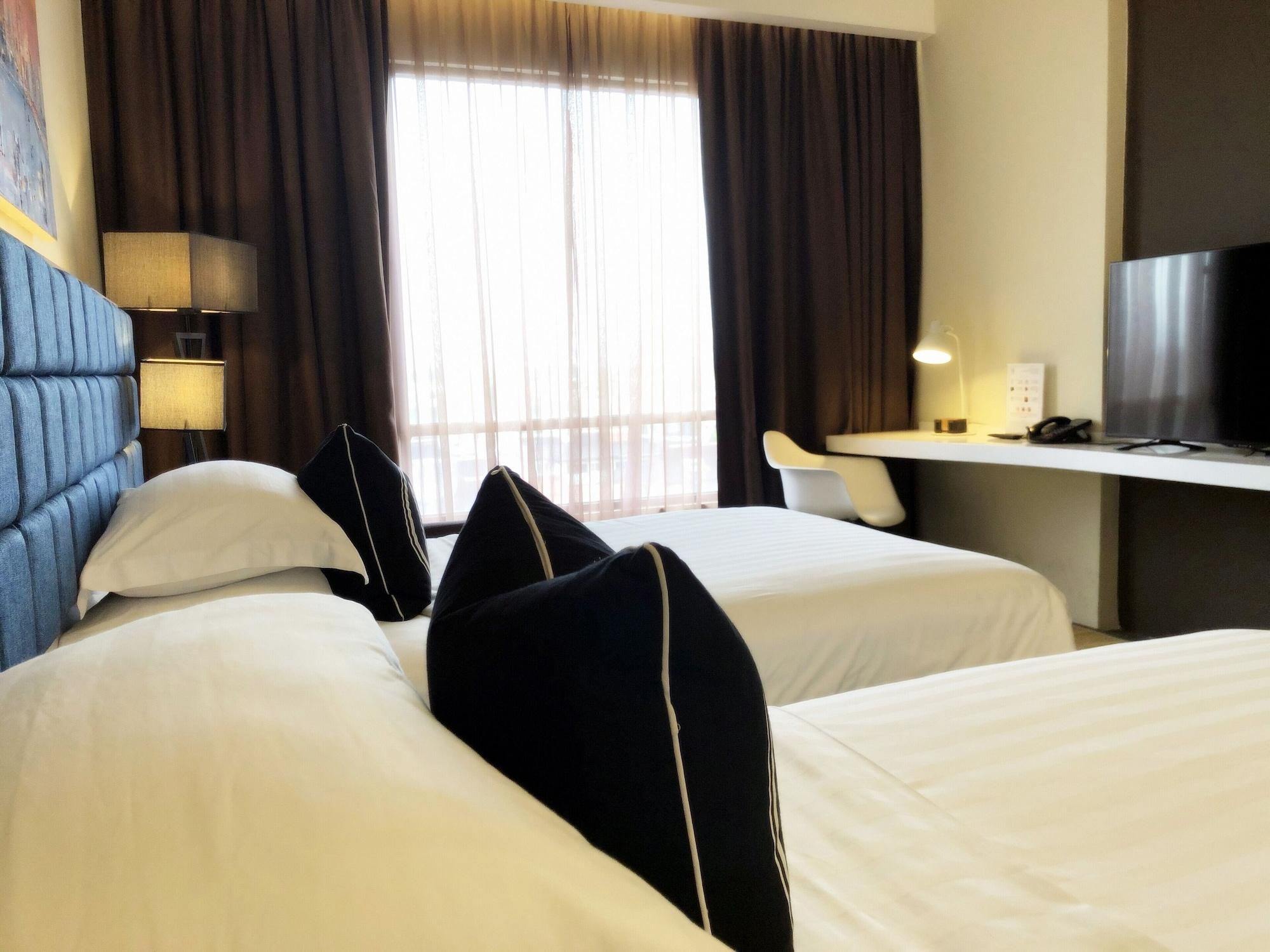 M Roof Hotel&Residences Ipoh Exterior foto